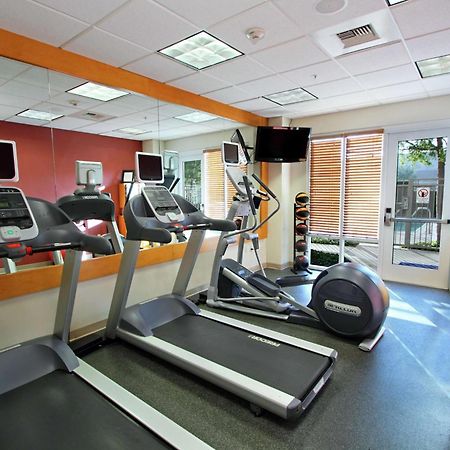 Hilton Garden Inn Oxnard/Camarillo מראה חיצוני תמונה